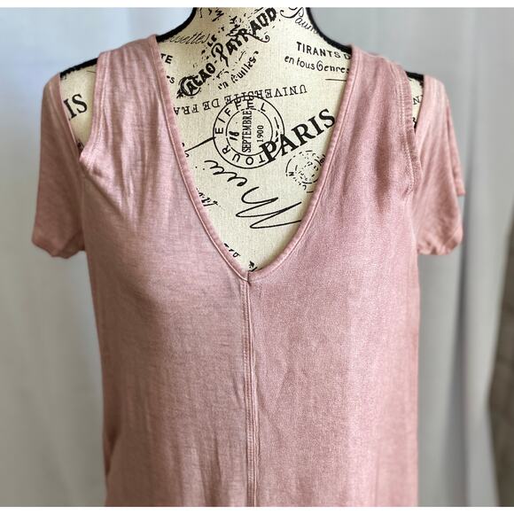 XCVI Dusty Rose Cold Shoulder V-Neck Relaxed Fit Tunic Small - Picture 2 of 11